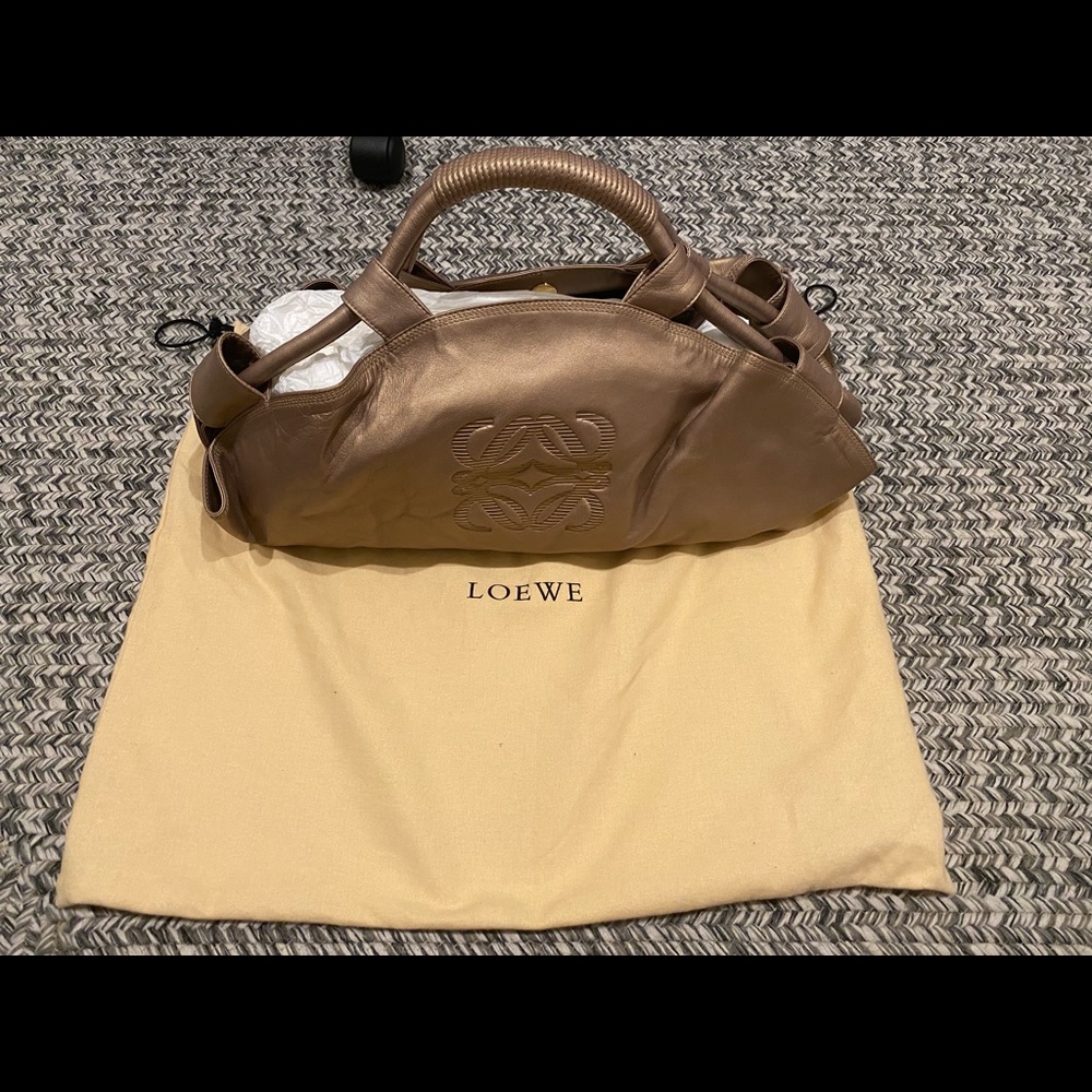 Loewe handbag With dust bag